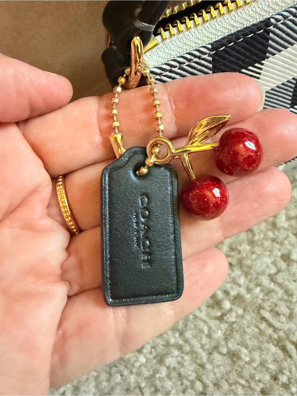 Coach Nolita 19 Gingham print with cherries and matching wallet - Picture 4 of 13